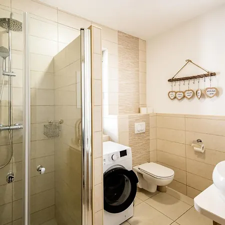 Lejlighed Apartmaji Banonia 